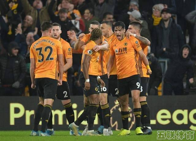 狼队客场逼平南安普顿,争取积分的简单介绍 狼队客场逼平南安普顿,争取积分的简单介绍