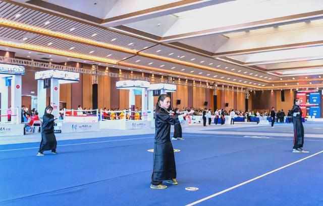 星空体育官方入口-世界各地选手汇聚一堂，齐聚一堂比拼技艺的简单介绍