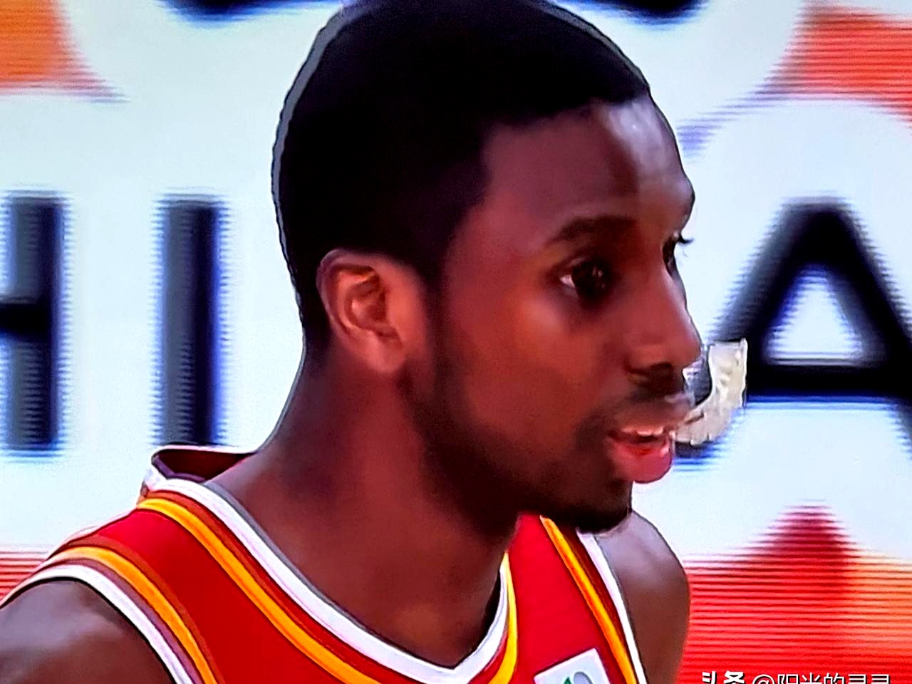 江苏男篮负于山西队,近期战绩不佳 江苏男篮负于山西队,近期战绩不佳