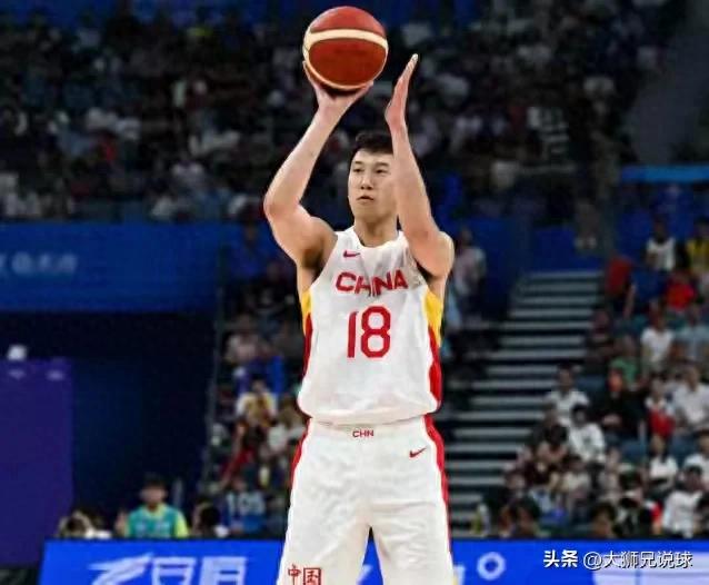 关岛队击败对手晋级下一轮