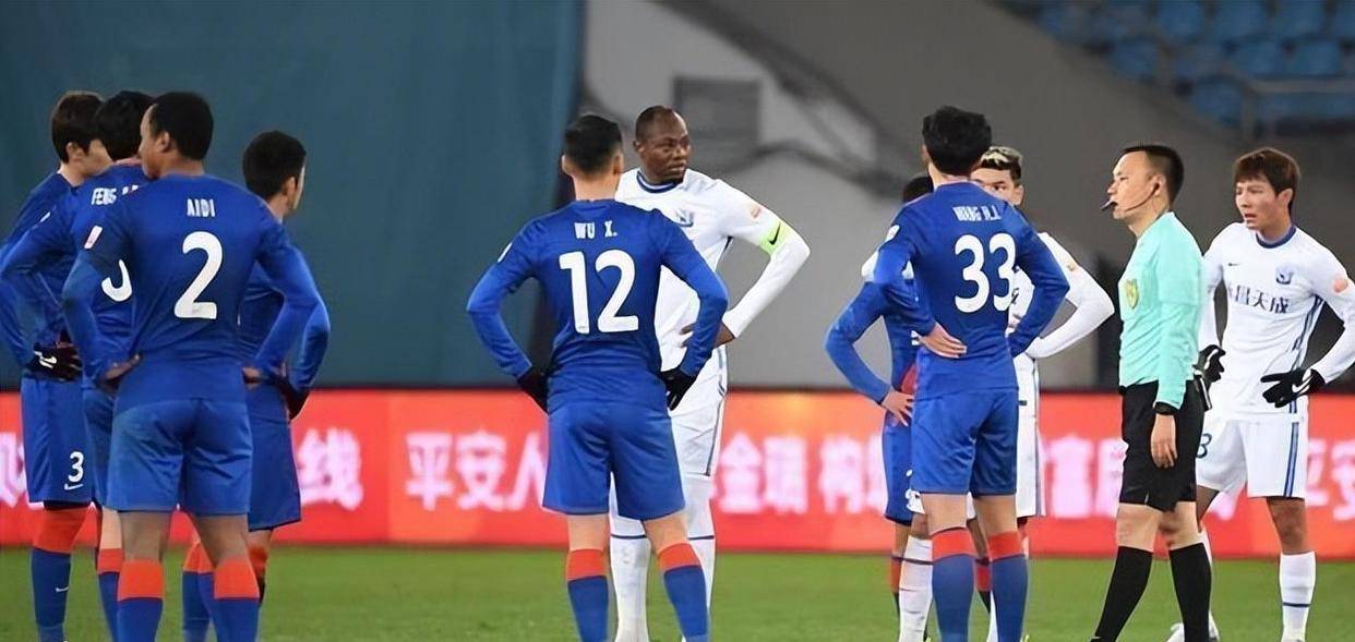 上港与国安战平,实力相当难解胜负 上港与国安战平,实力相当难解胜负