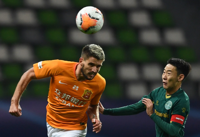 卓尔擦肩降级深陷泥潭，努力逃脱保级险境