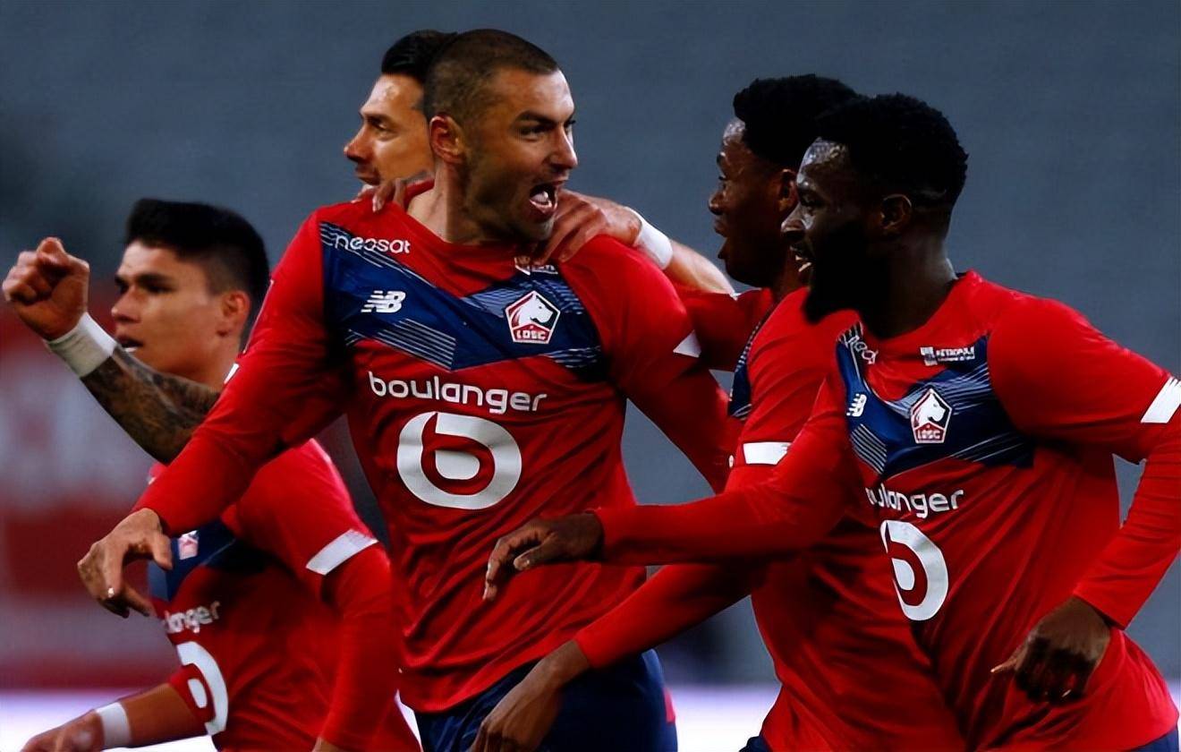 尤文图斯队后防稳固,欧冠资格赛观望中的简单介绍 尤文图斯队后防稳固,欧冠资格赛观望中的简单介绍