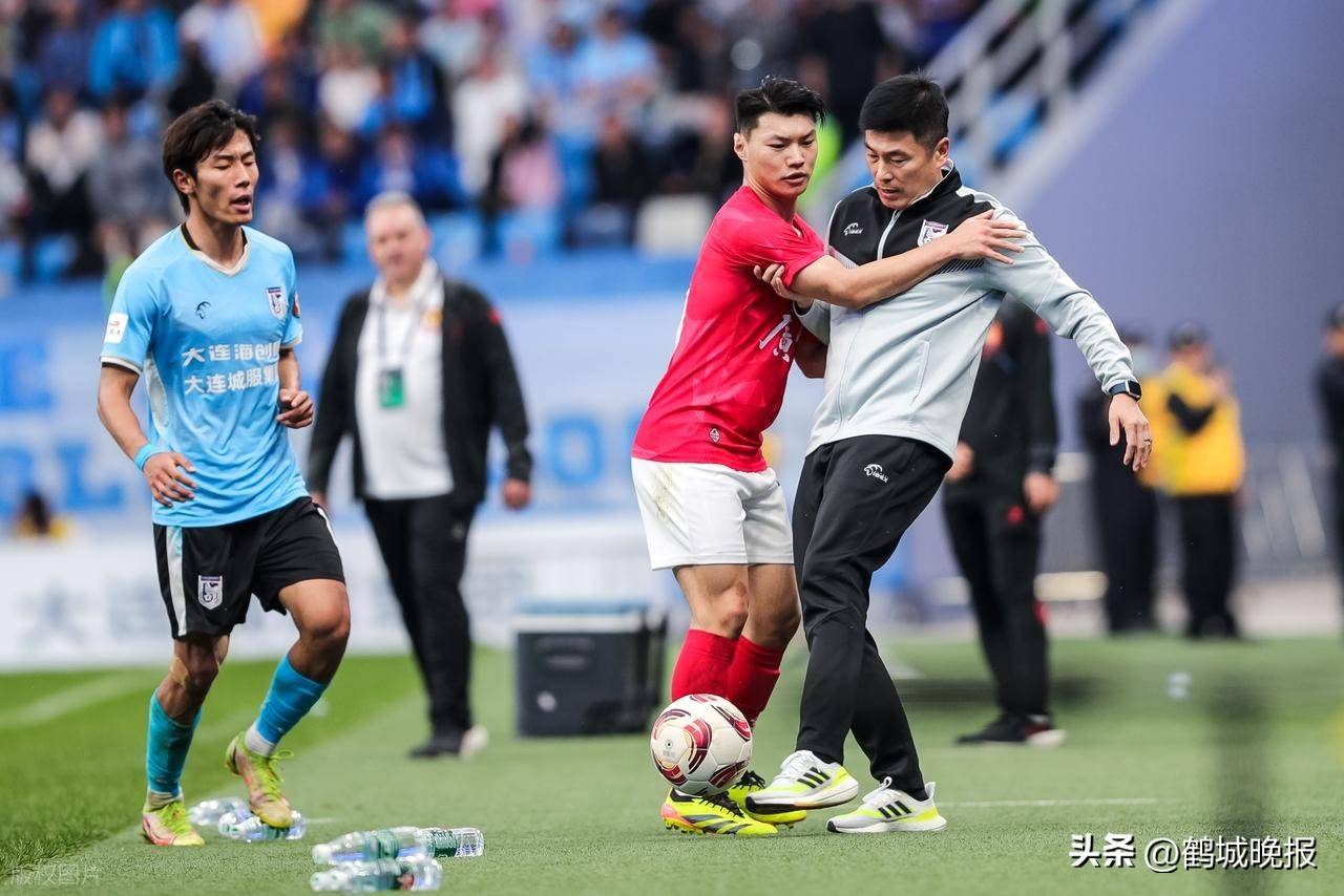 关于大连一方队意外输球,面临连败压力的信息 关于大连一方队意外输球,面临连败压力的信息