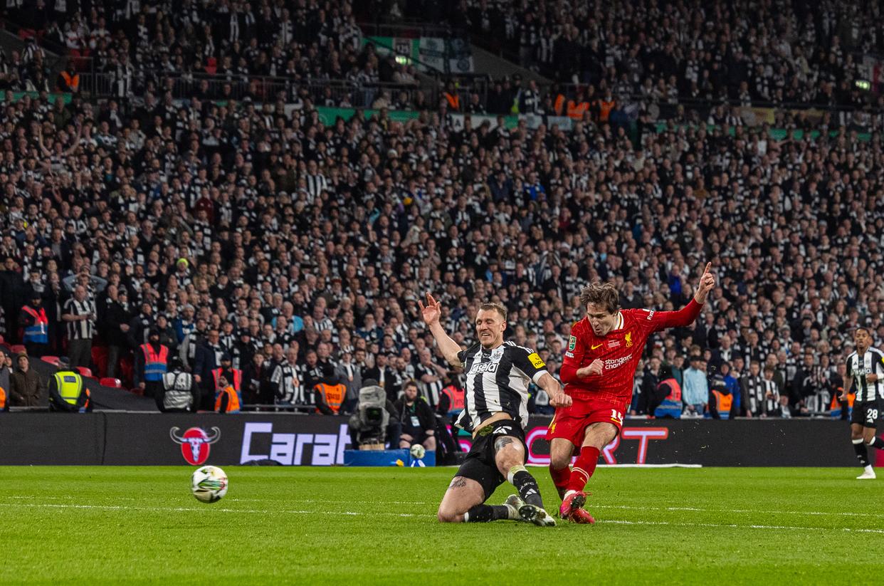 星空体育官网app-英格兰获得胜利，成功晋级半决赛