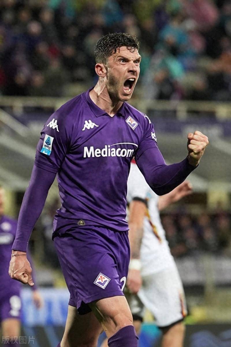 佛罗伦萨中场表现突出，成为关键一员的简单介绍