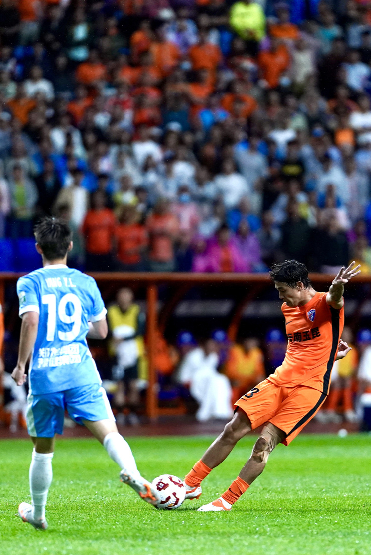 星空体育课程-疫情加剧足球赛事举办方的经济困难